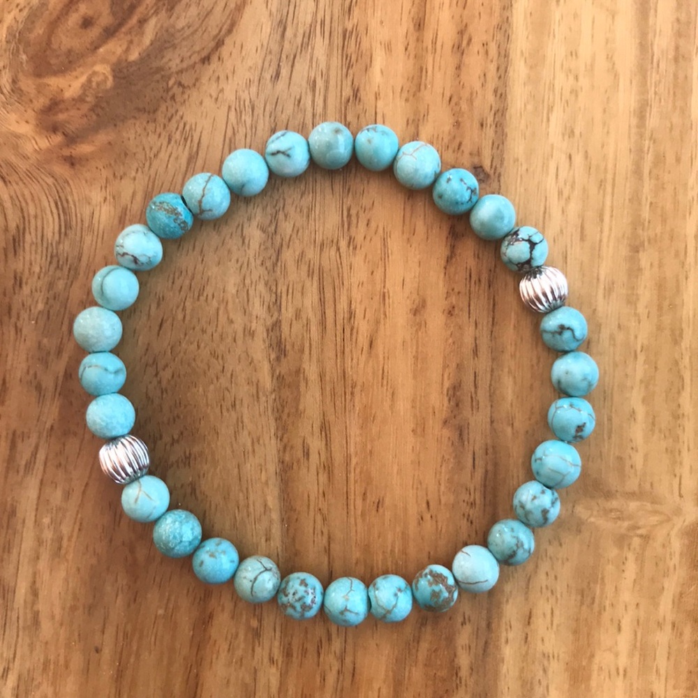 Encourage Calm & Clear Communication with Howlite